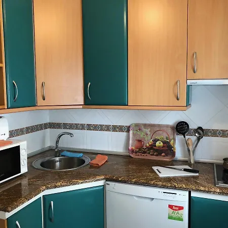 Damas 3 Apartment Caces