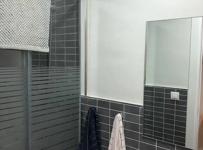 Damas 3 Apartmán Caces